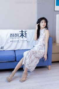 BoBoSocks Chinese Model No536: Elegant Style with Dress and High Heels-23