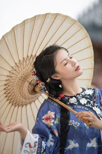 Timeless Elegance: Xin Xin in YiTuYu Art Language Vol.8883-3