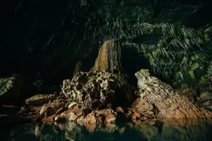 Explore Sebangfai River Cave: Majestic Beauty on Vietnam-Laos Border-10