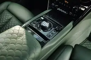 Discover the Unique Emerald Green Interior of the Million-Dollar Rolls-Royce Cullinan Brabus 700-6