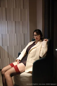 Captivating Office Siren Aesthetic with Xiao Rou Rou Mi No.10805-21