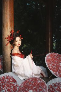 YiTuYu Vol.8303: Shi Mian Mian Bao Xie Captures Traditional Asian Elegance-7