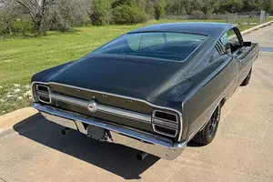 Discover the Ford Torino Cobra R-Code 1969: A Rare Timeless Muscle Car Legend-4