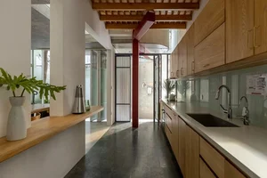 A Hanoi house in a narrow alley filled with natural light and ventilation-10