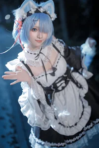 Stunning Rem Cat Maid Cosplay by Hana at Firefly Animation Carnival – Re:Zero Inspired Anime Photoshoot-39