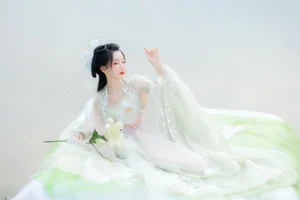 Elegant Portrait Photography: Art Language Vol.9110 Featuring Model Qi Luo Sheng De Xiao Su Su – Stunning Artistic Fashion Collection-14