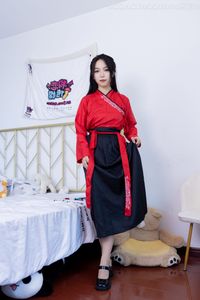 Chiness Model No.2330 Shasha in Elegant Red Black Hanfu Attire-12