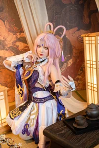 Divine Wisdom and Aesthetic Perfection: PoppaChan’s Fu Xuan Cosplay Masterpiece from Honkai: Star Rail-17