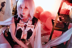 Stunning Azur Lane Sirius Cosplay: Elegant Qipao Photography by Wendy Jiang You-3