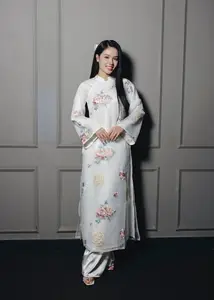 The Face Vietnam 2018 Runner-up Dazzles in Elegant Ao Dai at "Ai Thuong Ai Men" Film Premiere-6