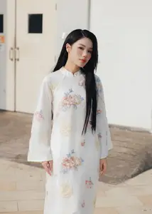 The Face Vietnam 2018 Runner-up Dazzles in Elegant Ao Dai at "Ai Thuong Ai Men" Film Premiere-5