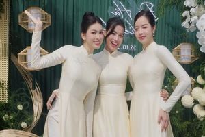 Do Thi Ha's Bridesmaids: Mesmerizing Beauty in Traditional Ao Dai at Her Engagement Ceremony-1