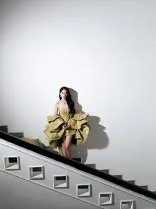 View: "Red Rain" Actress Le Ha Anh Dazzles with Ethereal Beauty. See Her Stunning Transformation in New Photoshoot.-11