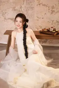 Elegant Asian Beauty in Traditional Inspired Dress Discover Timeless Grace and Serene Charm-3
