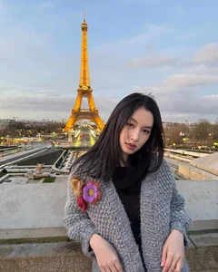 Ageless Beauty: The Inspiring Life and Elegant Wedding of Thailand’s Iconic Transgender Queen Nong Poy-2