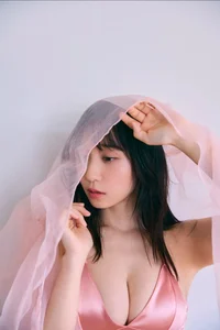 Ethereal Beauty of Moe Iori in FRIDAY Digital Photo Book-9