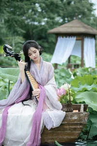 Artistic Portrait Photography: San Ye Jiang Jiang in YiTuYu Art Language Vol.9386 – Elegant Aesthetic and Cinematic Visuals-6