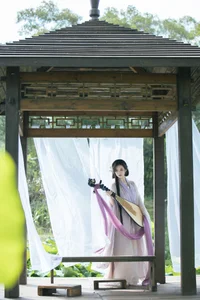 Artistic Portrait Photography: San Ye Jiang Jiang in YiTuYu Art Language Vol.9386 – Elegant Aesthetic and Cinematic Visuals-32