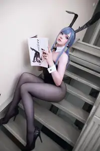 Coser Candy Ball's Enchanting Blue Bunny Transformation - Exclusive Photos-6