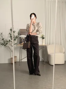 5 Chic Office Fashion Essentials to Look Taller and Slimmer in 2026: The Ultimate Professional Wardrobe Guide for Modern Women-4