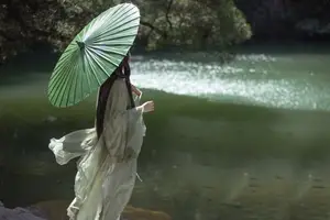 YiTuYu Vol.8832: Yi Ming's Poetic Grace by the Pond, Ancient Beauty in Nature-19