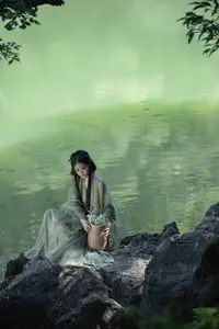 YiTuYu Vol.8832: Yi Ming's Poetic Grace by the Pond, Ancient Beauty in Nature-27