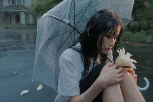 Cinematic Outdoor Portrait Photography: Nishi Ichioku in Art Language Vol.9365 - Rainy Forest Aesthetic and Moody Fashion Inspiration-6