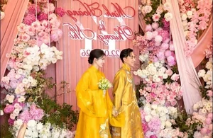 Timeless Grace: Phuong Nhi’s Serene Buddhist Wedding Ceremony in Traditional Ao Dai-2