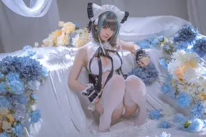 Coser Hoshilily's Enchanting Azur Lane Cheshire Cosplay: Sweet Charm Unveiled-19