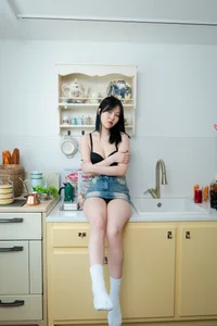 Gentle moments with Muchenne JM - Vol.01 in a cozy minimalist setting-16