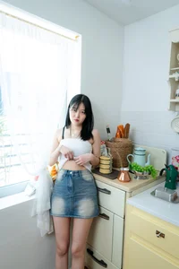 Gentle moments with Muchenne JM - Vol.01 in a cozy minimalist setting-40