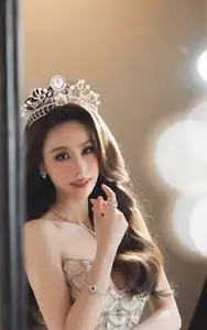 Runner-up Ngoc Hang Reminisces Miss Vietnam 2022: A Journey of Radiant Beauty and Iconic Moments-0