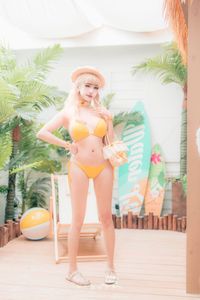 Coser Momo Summer Time: Alluring Bikini Photoshoot - 0014-5426395562-1