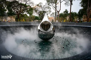 A Serene Tribute: Exploring the Covid-19 Memorial Park and Urban Green Space at 1 Ly Thai To, Ho Chi Minh City-0