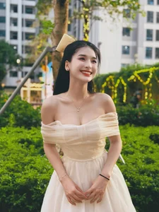 Romantic Chemistry: Yen My and Thanh Son Spark Interest in the New Film Countdown with Stunning Visuals and Emotional On-Screen Moments-3