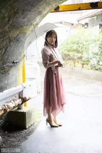 Stunning Japanese Model Ai Hongo in Graphis Gals Emotional Vol.1-7 Part01: Elegant Portrait Photography and Aesthetic Fashion Inspiration-1