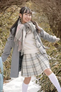 Elegant Portrait Photography of Yui Iruma: [LOVEPOP] Photoset 23 - A Stunning Collection of Japanese Fashion and Glamour Artistry-20