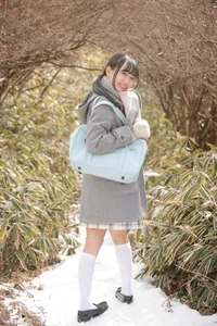 Elegant Portrait Photography of Yui Iruma: [LOVEPOP] Photoset 23 - A Stunning Collection of Japanese Fashion and Glamour Artistry-11