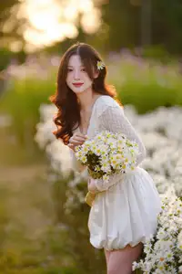 Gentle Muse in White Daisy Field: Youthful Beauty Captivating Hearts Under Golden Hour Sun-13