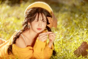 Captivating Autumn Aesthetic: YiTuYu Art Language Vol.9162 Featuring Fish-Lam Artistic Portrait Series-0