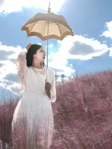 Enyyyn's Dreamy Escape in a Pink Grass Field – YiTuYu Vol.8630-18