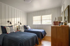 20 Creative and Modern Shared Bedroom Ideas for a Cozy Kids Retreat-13