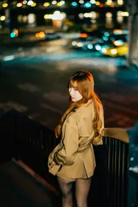YiTuYu Vol.8618: Bu Chi Zao Fan Hui Gua's Chic Urban Night Style-19