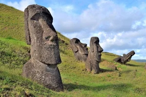 Unsolved Mysteries of Ancient Civilizations: Discovering the Enigmatic Moai Statues of Easter Island and Other Global Architectural Wonders.-5