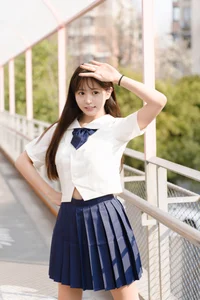 Aesthetic JK Uniform Portrait Series featuring Xiao Yi: YiTuYu Art Language Vol.9303 – Timeless Japanese Schoolgirl Style and Youthful Photography Inspiration-2