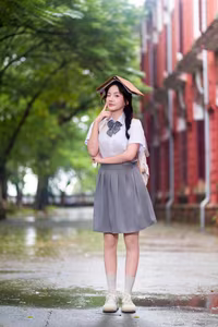 VGU No.156: Radiant Vietnamese Schoolgirl Shines in Elegant School Uniform-5