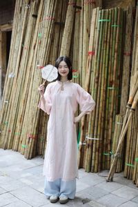 Elegant Vietnamese Girl on Red Lantern Street: Captivating Style & Cultural Charm-8