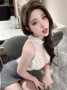 Elegant Secretary Office Cosplay by Qing Shui You Nai – Sophisticated Professional Fashion and Corporate Reception Room Aesthetic Photography Collection-21