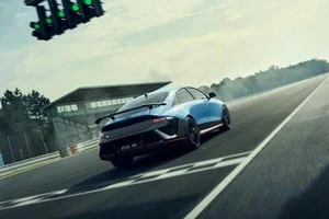 Unleash the Future: 641HP Hyundai Ioniq 6 N 2026 Redefines Electric High-Performance Driving-6