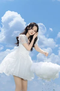 Dreamy Cloud-Inspired Art Photography Featuring Gao Gao Zhang Gao Gao | YiTuYu Art Language Vol.9319 Ethereal Portrait Series-14